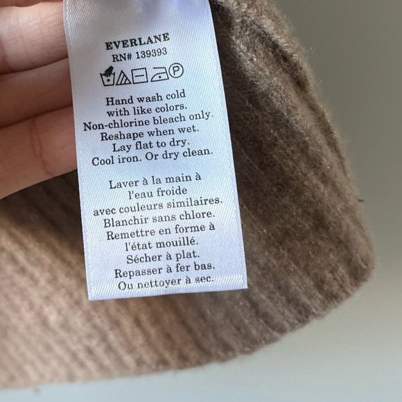 Everlane Wool-Yak Blended Pullover Sweater - Picture 6 of 15